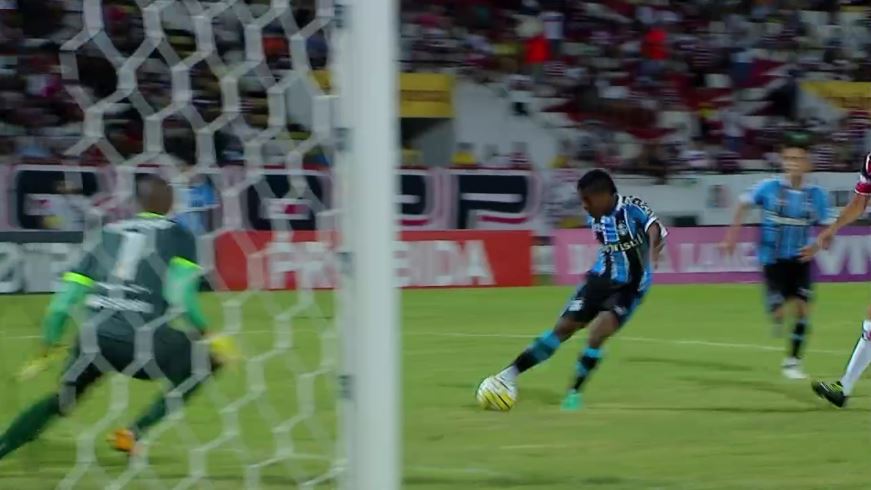 MIller faz seu sexto gol na temporada. Foto: Frame da transmissão (Globo/SporTV)